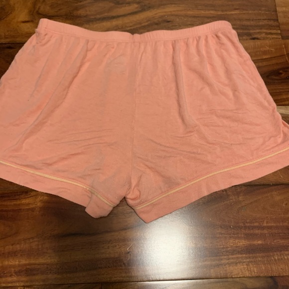 Comfy pj shorts - Picture 2 of 3